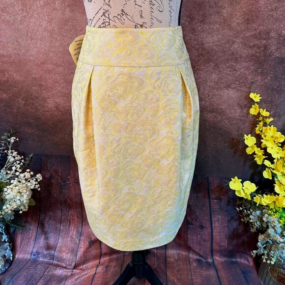 Magaschoni Jacquard Pleated Skirt Buttercup Combo Size 10